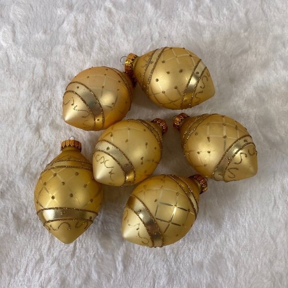 Vintage glass ornaments set of 6 Gold Egg shape Glitter raised design - Picture 1 of 9